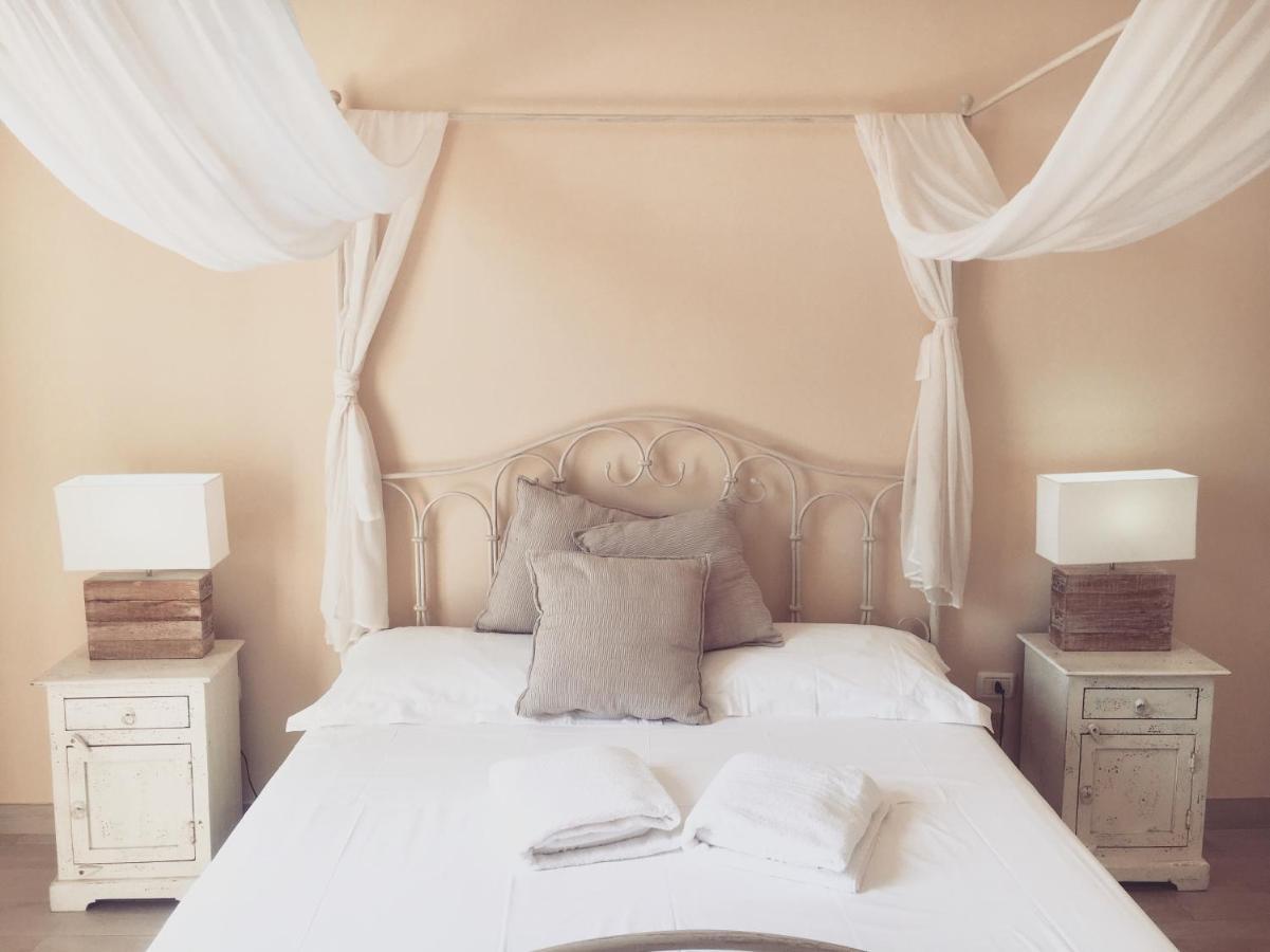 레체 Ai Raggi Di Sole B&B 외부 사진