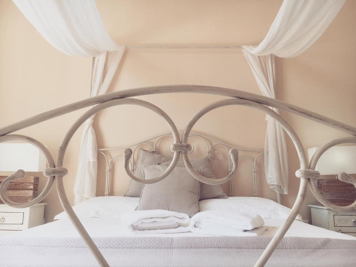 레체 Ai Raggi Di Sole B&B 외부 사진